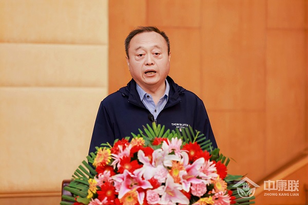 申诚民.jpg